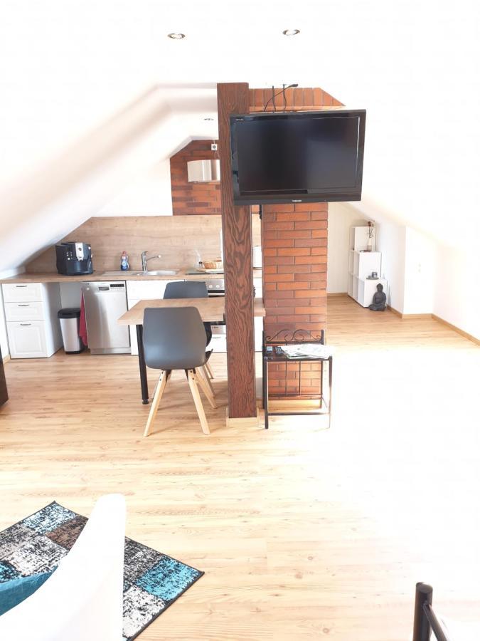 Apartment, Boxspringbett, Ruhige Lage, Kassel Naehe Schauenburg エクステリア 写真