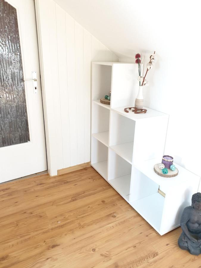 Apartment, Boxspringbett, Ruhige Lage, Kassel Naehe Schauenburg エクステリア 写真